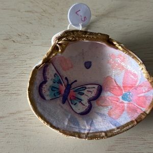 Clam Shell Ring Earrings trinket Holder Decoupage Butterfly Gold tone tirn